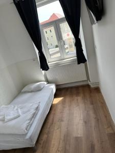 Gostilna in apartmaji Zlati lev - Maribor 
