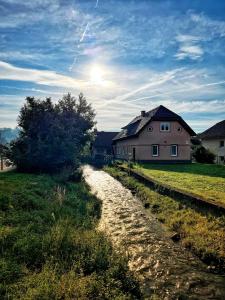Creekside House K 