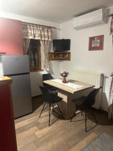 Apartma pr' Gamilcu 