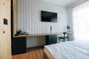 Postcard Country Apartments 