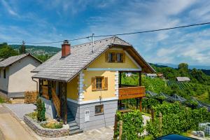 Vineyard Cottage Stepan - Happy Rentals 