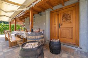 Vineyard Cottage Stepan - Happy Rentals 