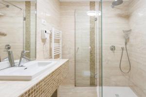 Hotel Vegov Hram 
