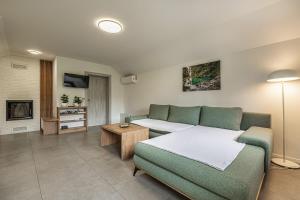 Vineyard Cottage Radovlja With Sauna - Happy Rentals 