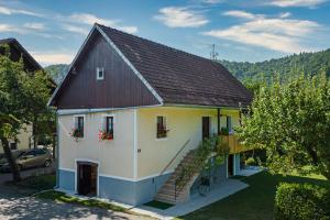 Kolpa Zupančič Vineyard Apartments 