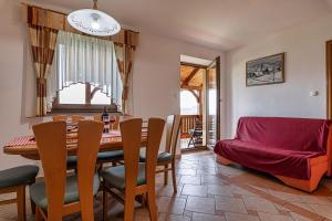 Vineyard Cottage Ucman - Happy Rentals 