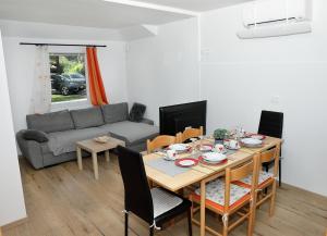 Holiday Home - Palček