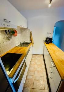 Riverhouse apartment 