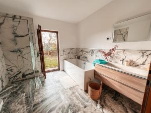 Olive garden family apartment with private pool 