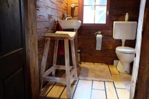 Wooden love nest 