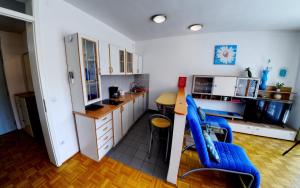 Apartment Lent 