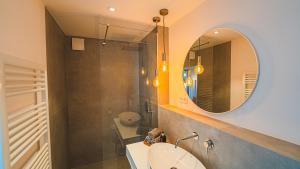 Premium Gardenguesthouse Mlinar with Pool & Sauna 