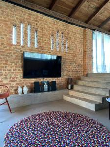 Premium Gardenguesthouse Mlinar with Pool & Sauna 