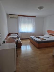 Guesthouse Koprivec 