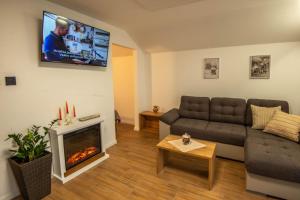 Vineyard Cottage Mayolka - Happy Rentals 