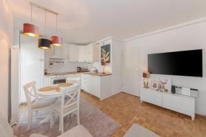 DSE Apartment 