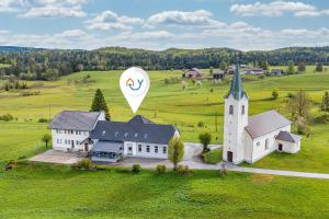 Holy Harmony Suites