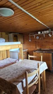 Koča NA PIRČO'V - Gojška planina 