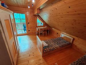Room Janez 