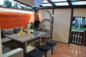 Aparthouse SUPREME with Terme Catez Swimming Pools Tickets