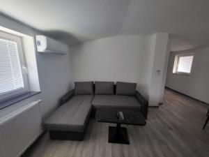 Jack apartments 