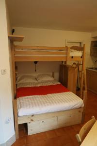 Apartma As 