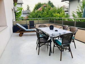 Apartment Armic