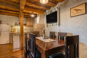 Vineyard Cottage Skatlar 2 