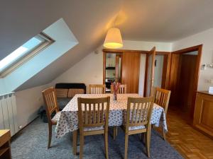Apartments and Rooms Tajcr 