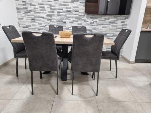 Apartma Termal Čatež - nastanitev z vključenimi 6-imi kopalnimi kartami - 6 tickets included 