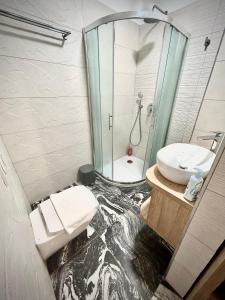 OH Apartments & Rooms 