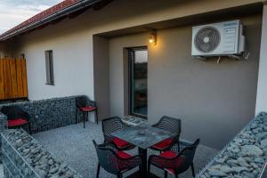 Apartments LESKOVAR 