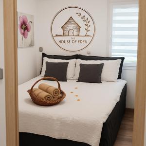 Cozy Family Stay in Terme Čatež - Free Tickets and Thoughtful Touches