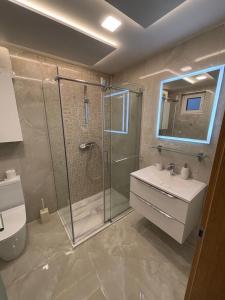 SISSI Apartment Banovci 