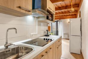 Urban Escape Cottage 