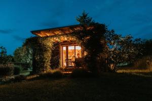 Private Eco Cottage in Nature 