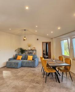 Green view apartment