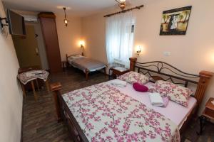 APARTMA in SOBE PILIH