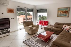Heart of Strunjan Apartments AL 