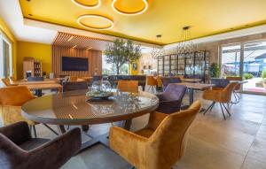 Gorgeous Apartment In Rogasovci 