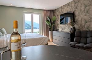 Green Heart Suites 