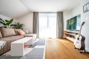 Strato Apartment 