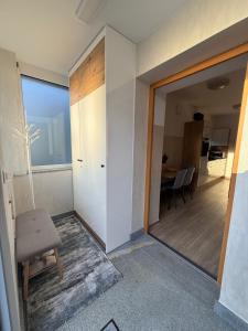 L Apartment II 