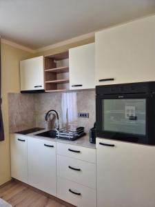 Mega Apartmaji 