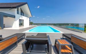 Gorgeous Apartment In Rogasovci