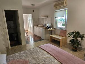 Apartma NELI 