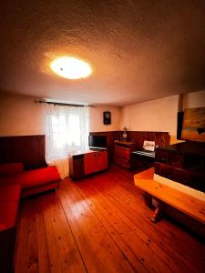 Apartma Pr'Csrlu