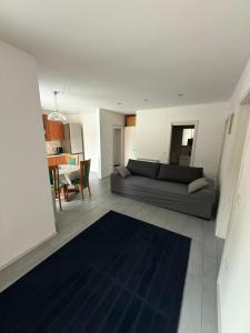 House Mohar 