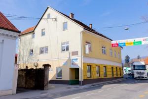 Soba za nočitev za eno osebo