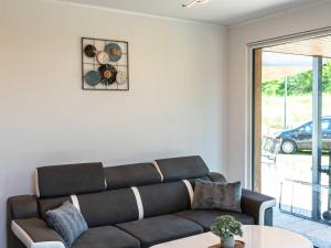 Tranquil Luxe Thermal Escape Mobile Home - Premium Mobile Home with Terrace 